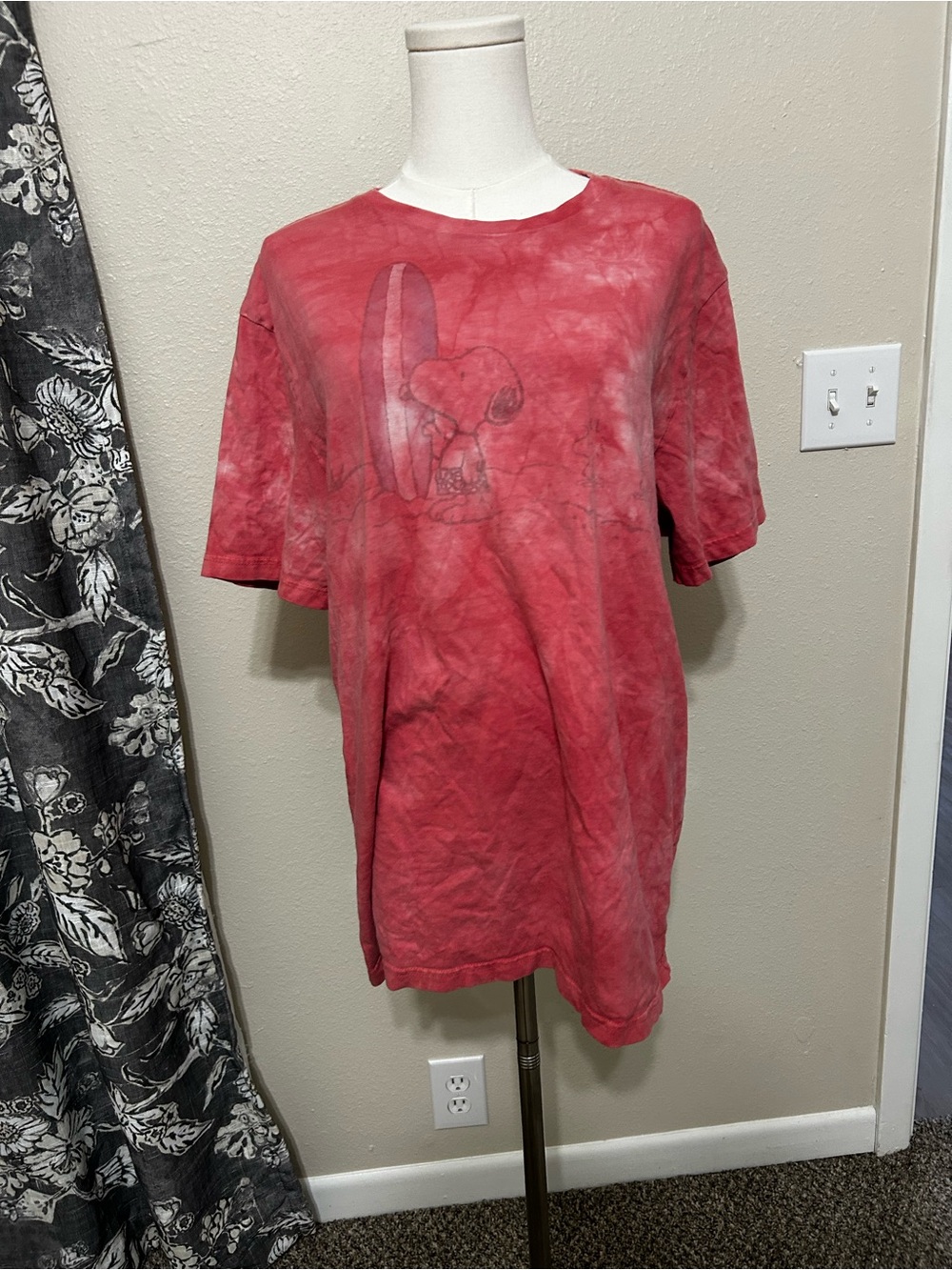 Red Snoopy Tie-Dye Graphic Short-Sleeve Tee